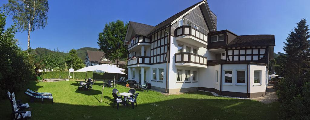 Hotel Flurschuetz Lennestadt Exterior foto